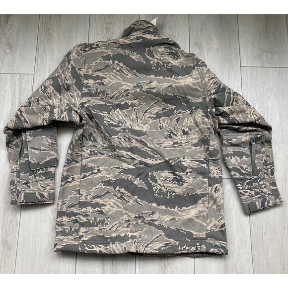 NWT MASSIF Digi Camo Jacket IWOL/Fire Resistant - Nomex Sz Small - Picture 2 of 5